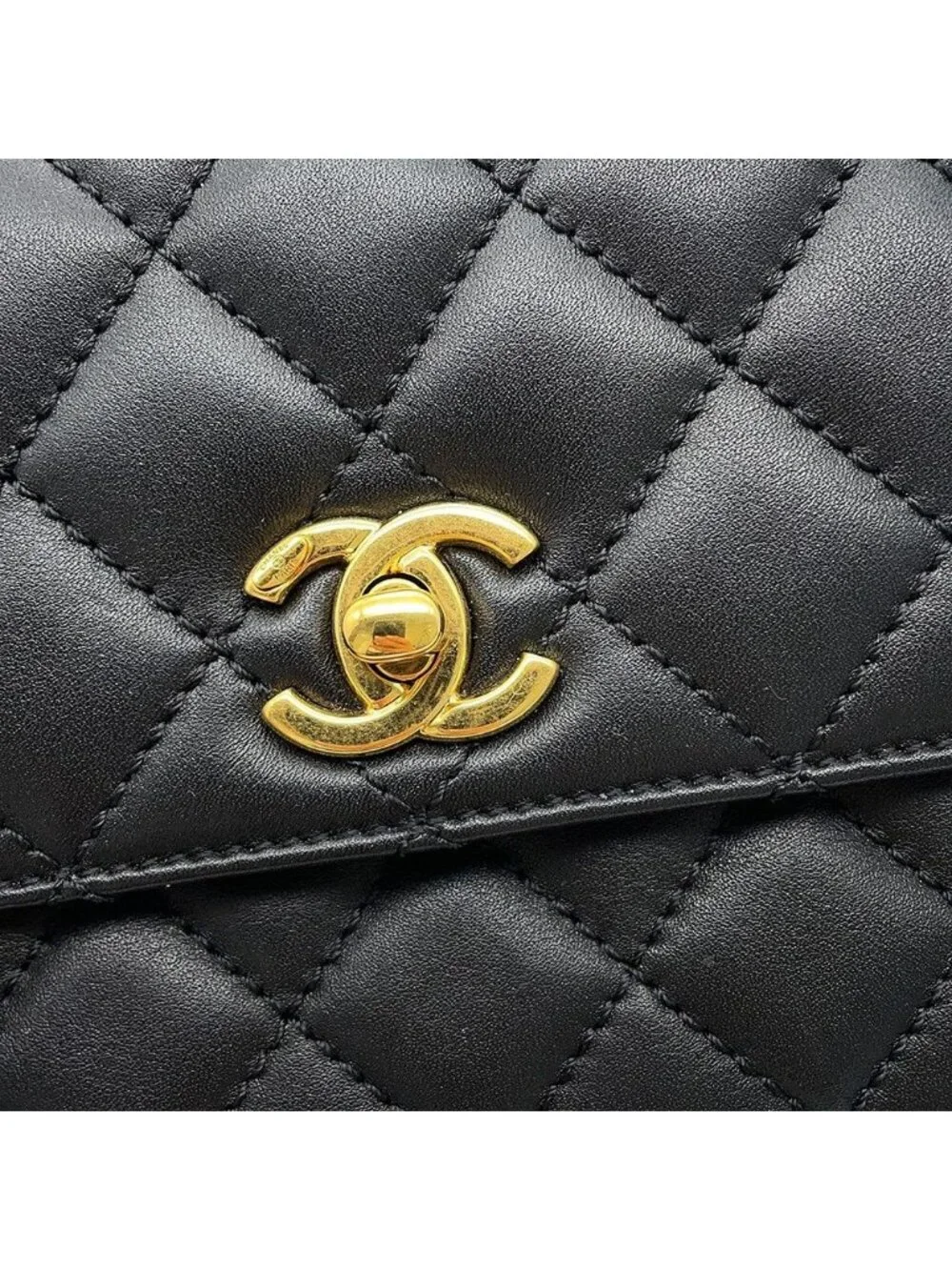 Chanel Quilted CC Logo Coco Handle Lambskin 2-Way Shoulder Bag Black